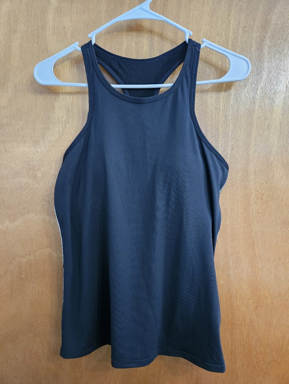 Fabletics Women's M Black Racerback Performance Tank Top With Support